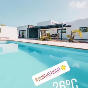 https://northshore-wind-wave-28a.in-canary-islands.com